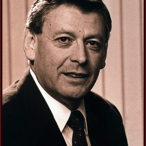 Dr. Eduardo Mazzi González de Prada